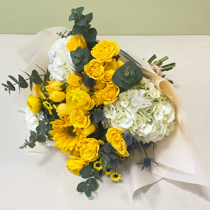 Girasol & Hortensias Blancas