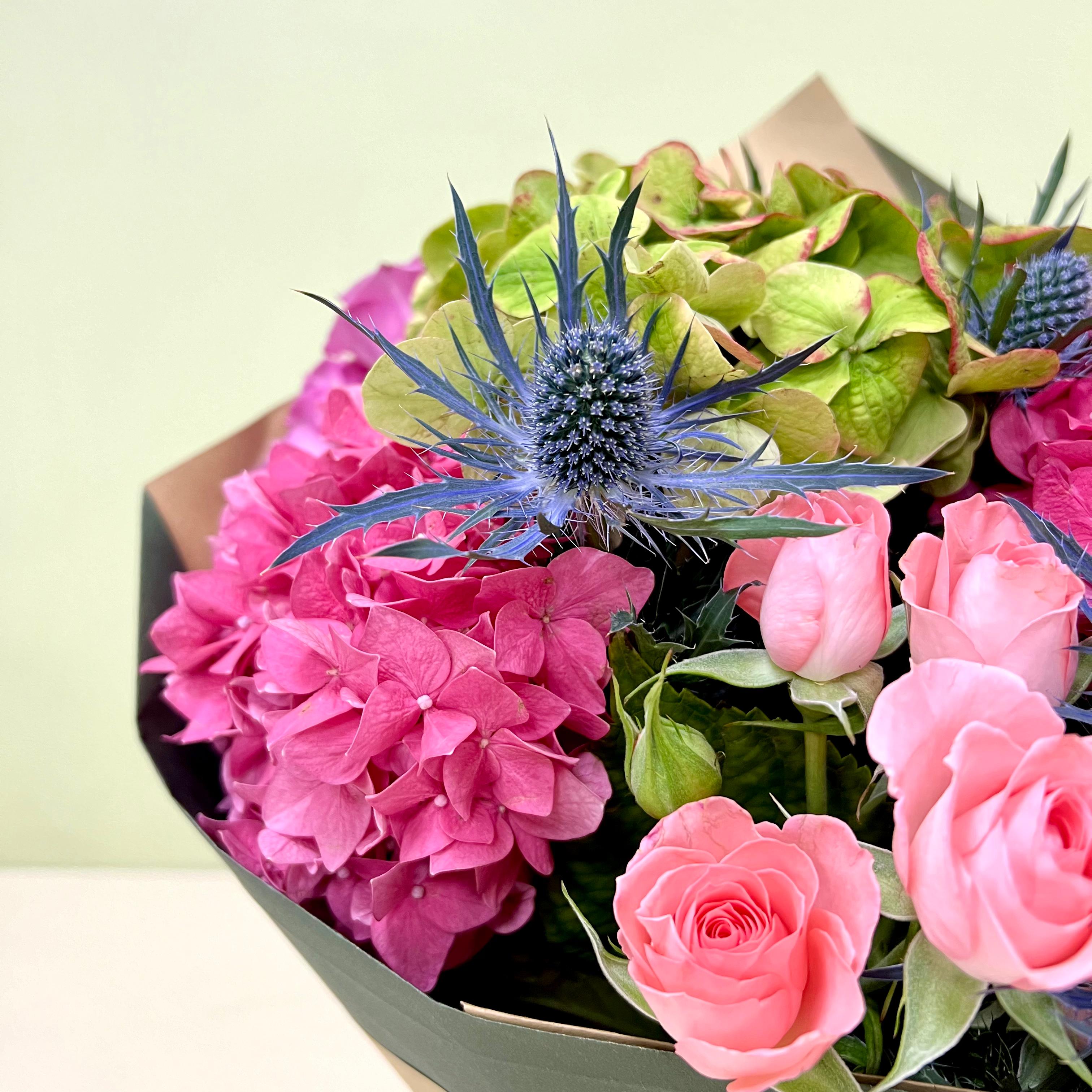 Hortensias & Eryngium