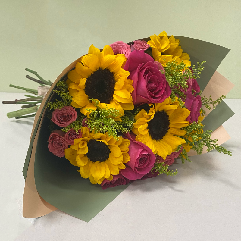 Ramo Girasol & Rosas Fucsia