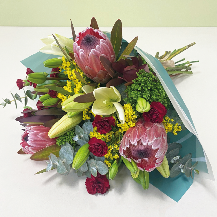 Ramo 3 Protea & Lilium mix