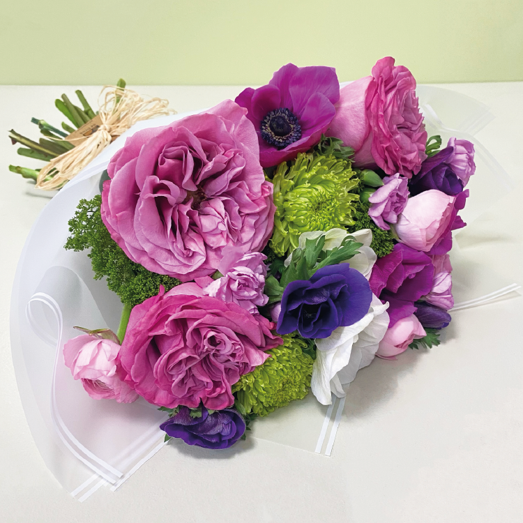 Anémonas & Garden Roses